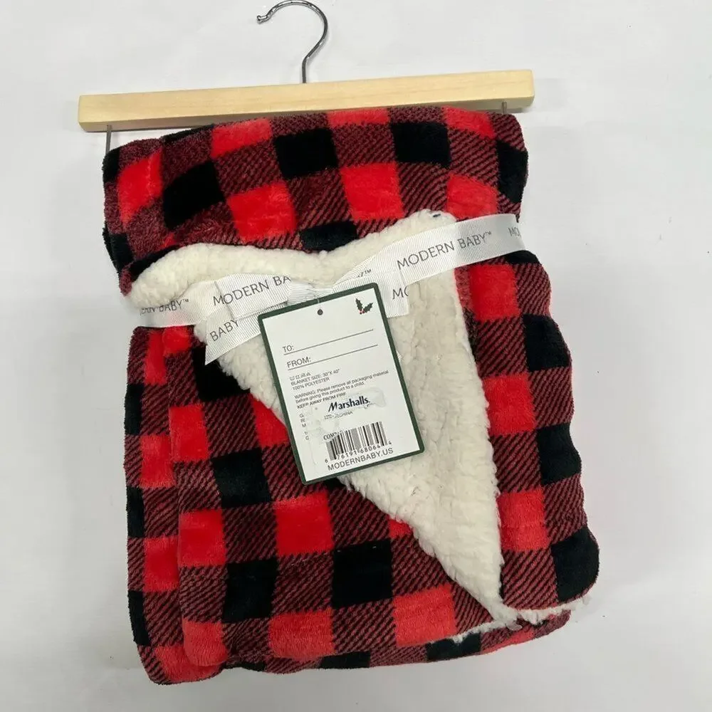 NWT MORDERN BABY REVERSIBLE‎ HOLIDAY BLANKET